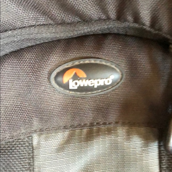 Lowe pro Sling camera/laptop bag - Picture 2 of 7